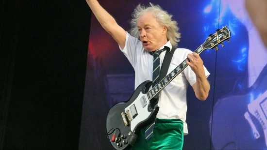 AC/DC Dresden Rinne 16.06.2024 Power Up Tour Angus Young