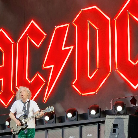 AC/DC Dresden Rinne 16.06.2024 Power Up Tour Angus Young