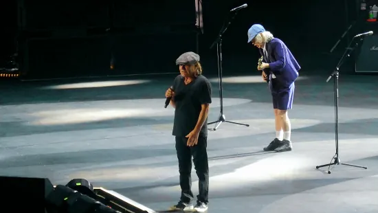 AC/DC Minneapolis US Bank Stadium 10 April 2025 Power Up Tour USA