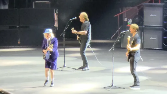AC/DC Minneapolis US Bank Stadium 10 April 2025 Power Up Tour USA